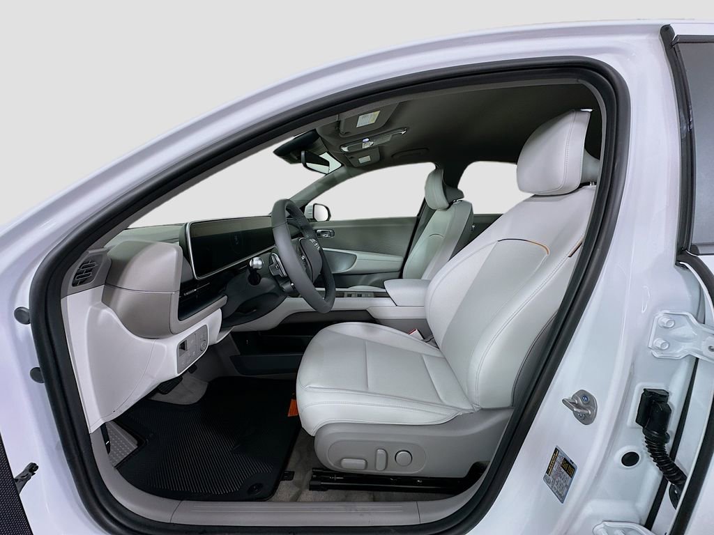 New 2025 Hyundai Ioniq 6 SEL image 16