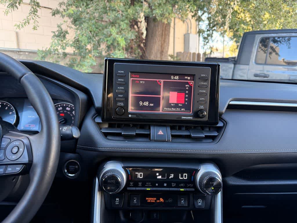 Used 2021 Toyota RAV4 XLE w/ Convenience Package AWD/4WD image 12