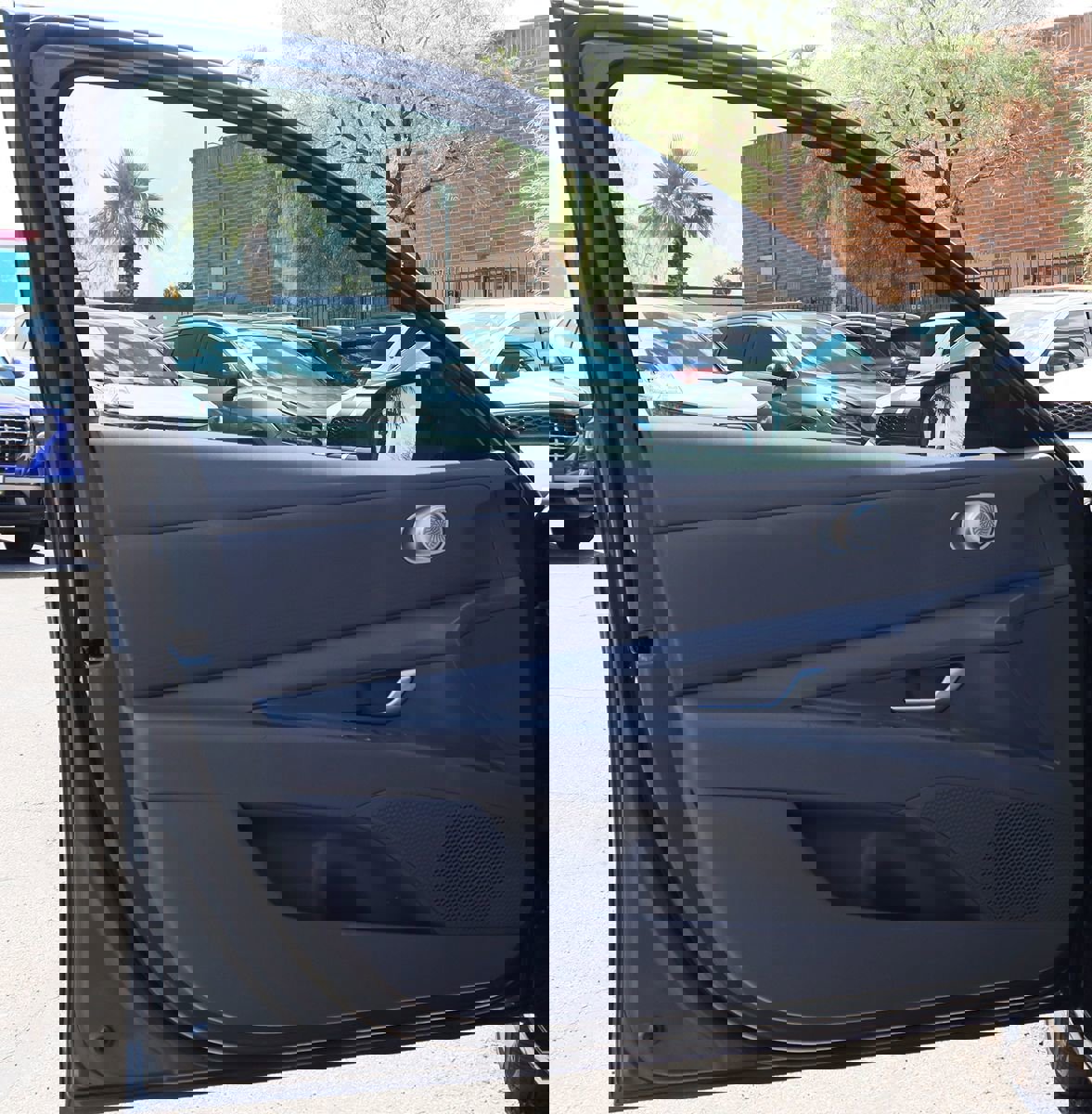 Used 2024 Hyundai Elantra SE image 36