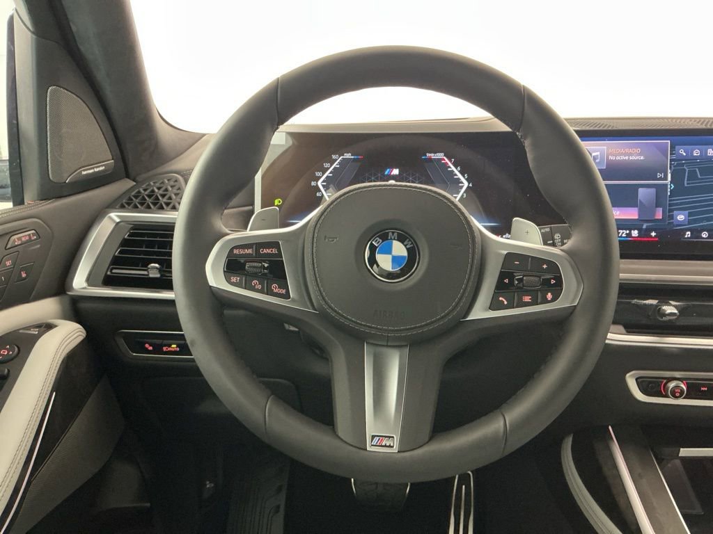 New 2026 BMW X7 xDrive40i AWD/4WD image 16