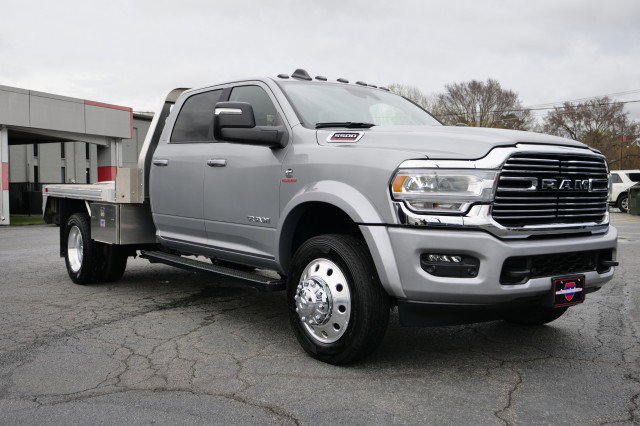 Used 2024 RAM 5500 Laramie image 4