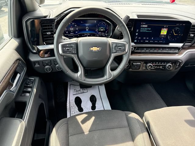 Used 2025 Chevrolet Silverado 2500 LT AWD/4WD image 14