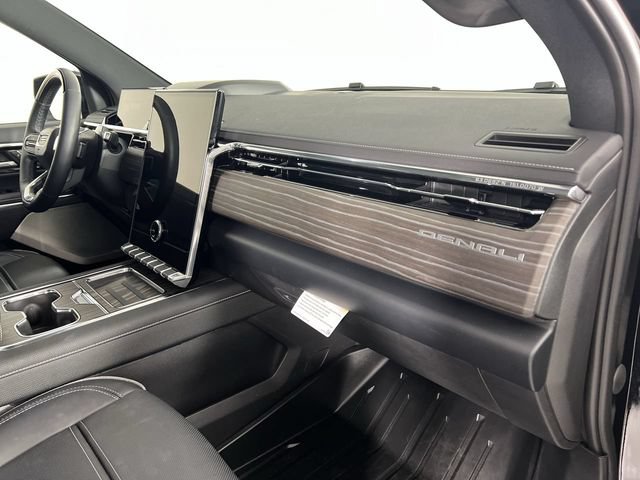 Certified 2026 GMC Sierra EV Denali AWD/4WD image 29