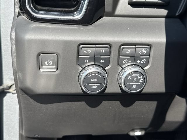 Used 2025 GMC Sierra 1500 Denali w/ Technology Package AWD/4WD image 36