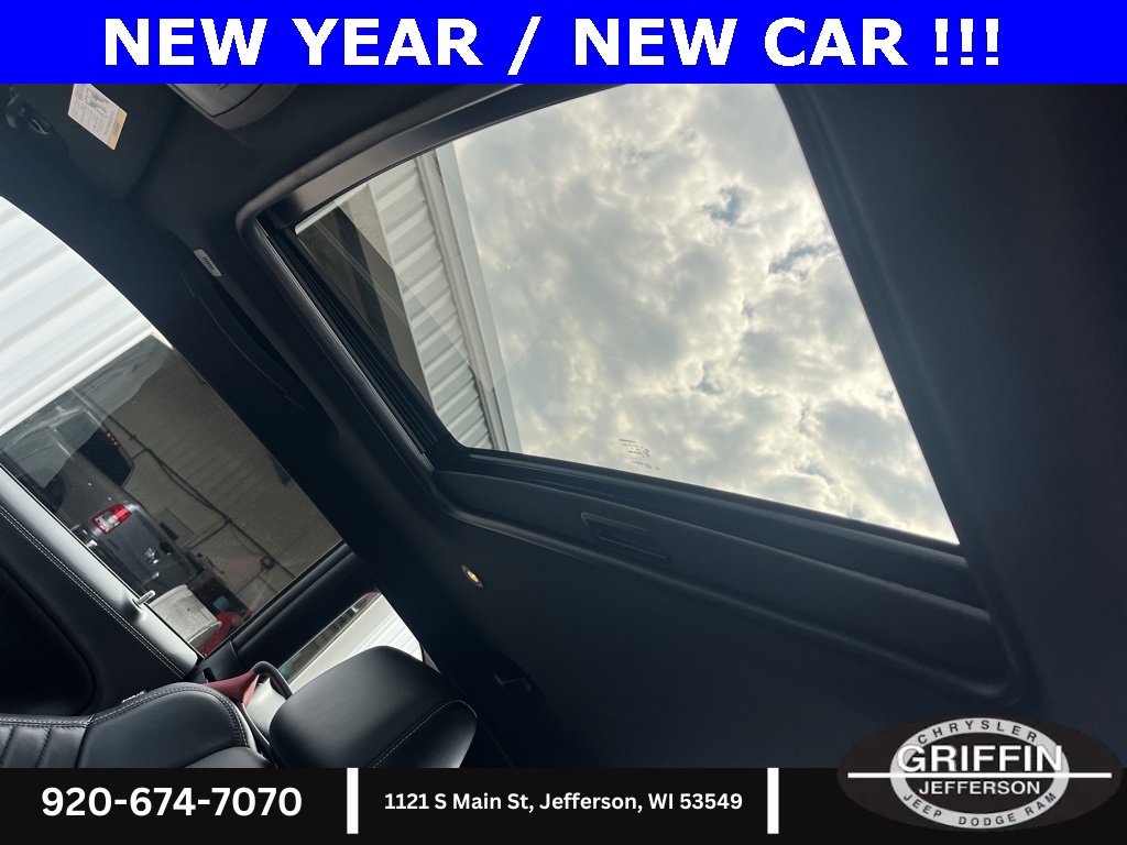 Used 2022 Dodge Challenger SRT Hellcat image 9