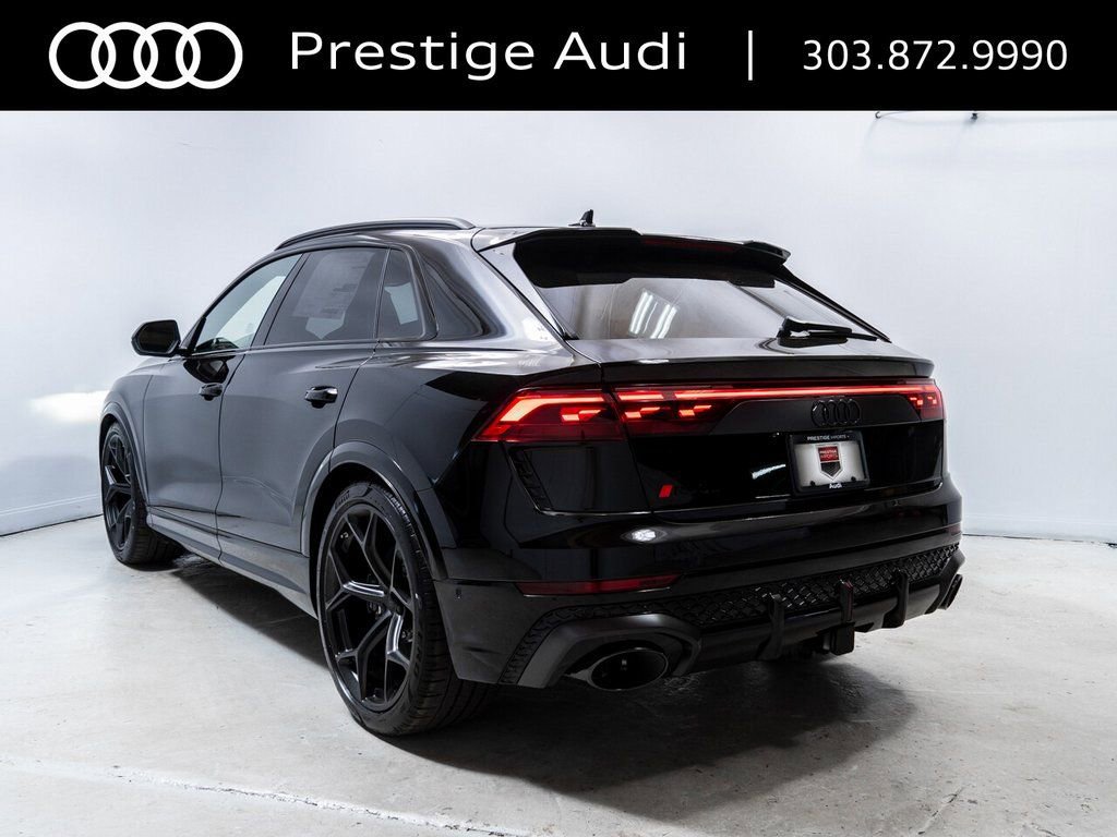 New 2026 Audi RS Q8 performance image 3