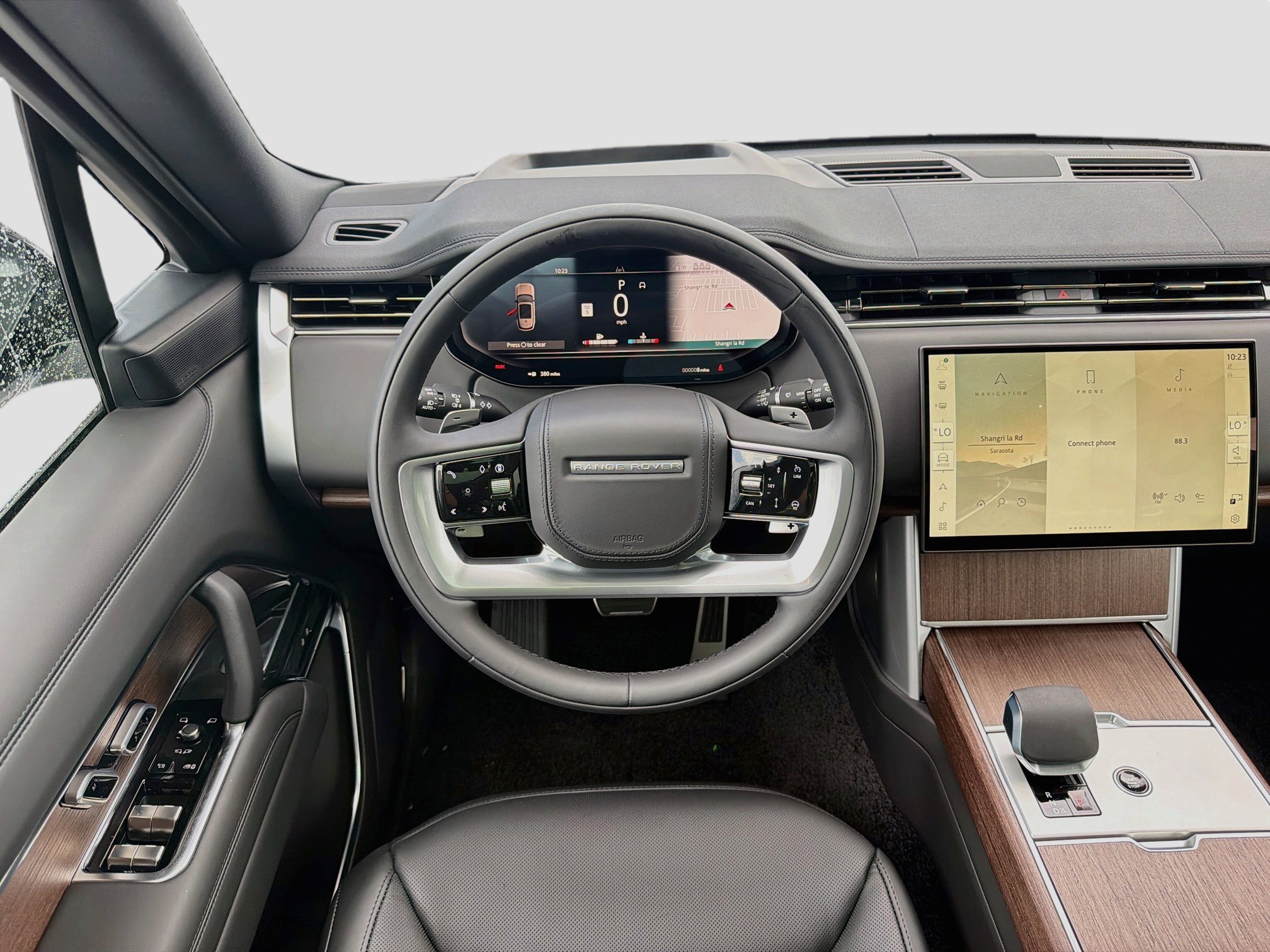 New 2026 Land Rover Range Rover SE AWD/4WD image 18