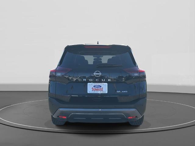 Used 2023 Nissan Rogue SL image 6