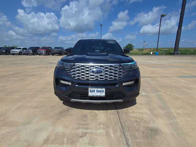 Used 2022 Ford Explorer Platinum w/ Equipment Group 601A RWD image 2