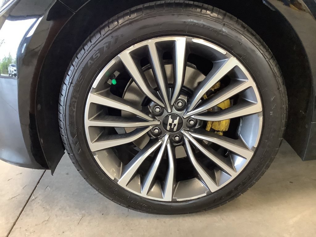 Used 2019 Kia Stinger AWD/4WD image 22