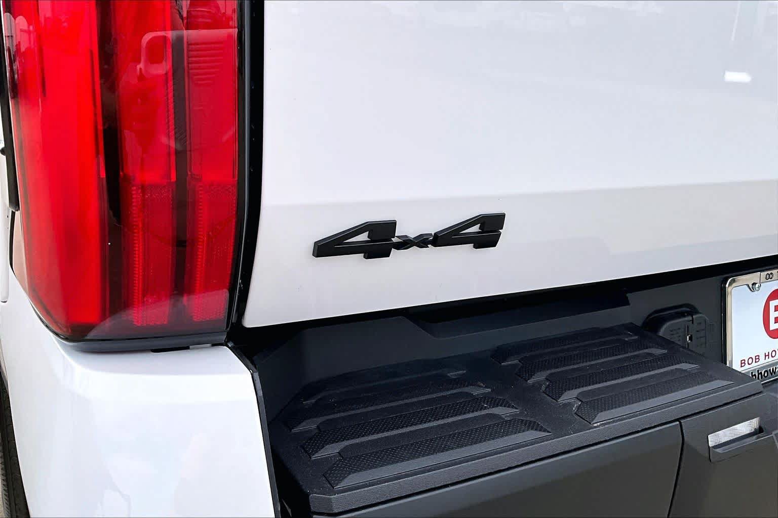 Used 2026 Toyota Tundra SR AWD/4WD image 28