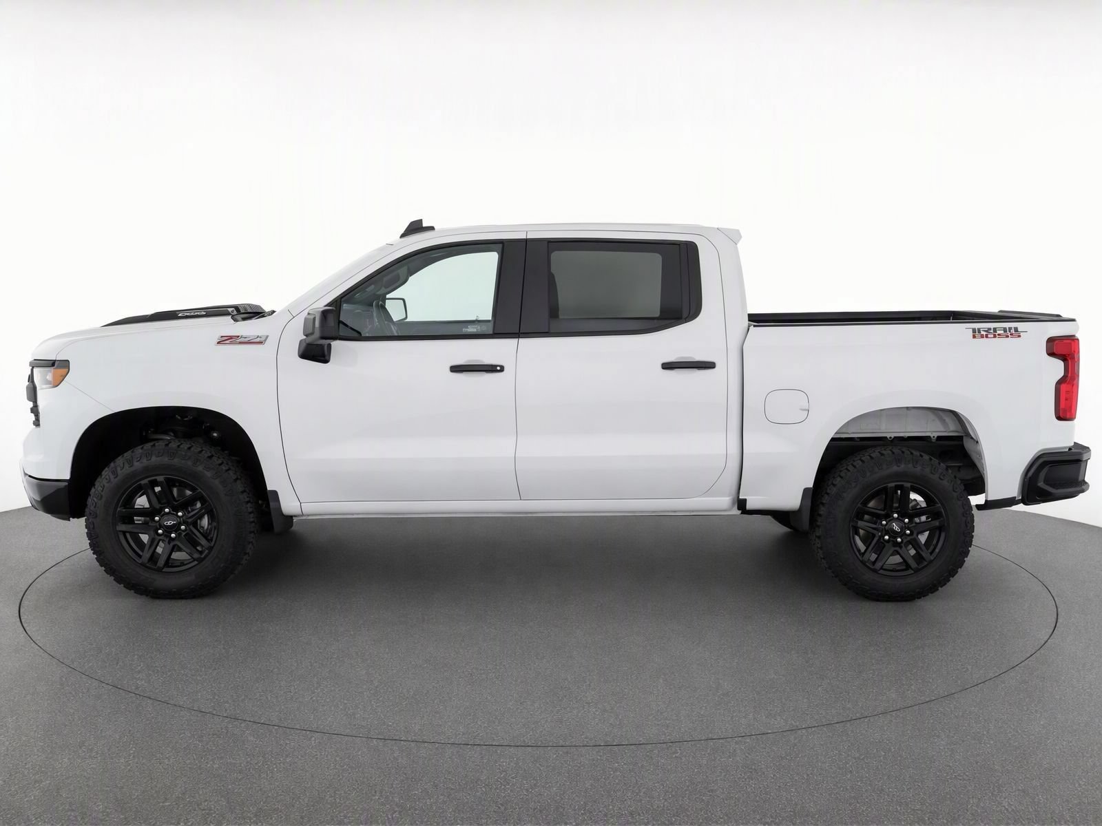 Used 2025 Chevrolet Silverado 1500 Custom Trail Boss AWD/4WD image 7