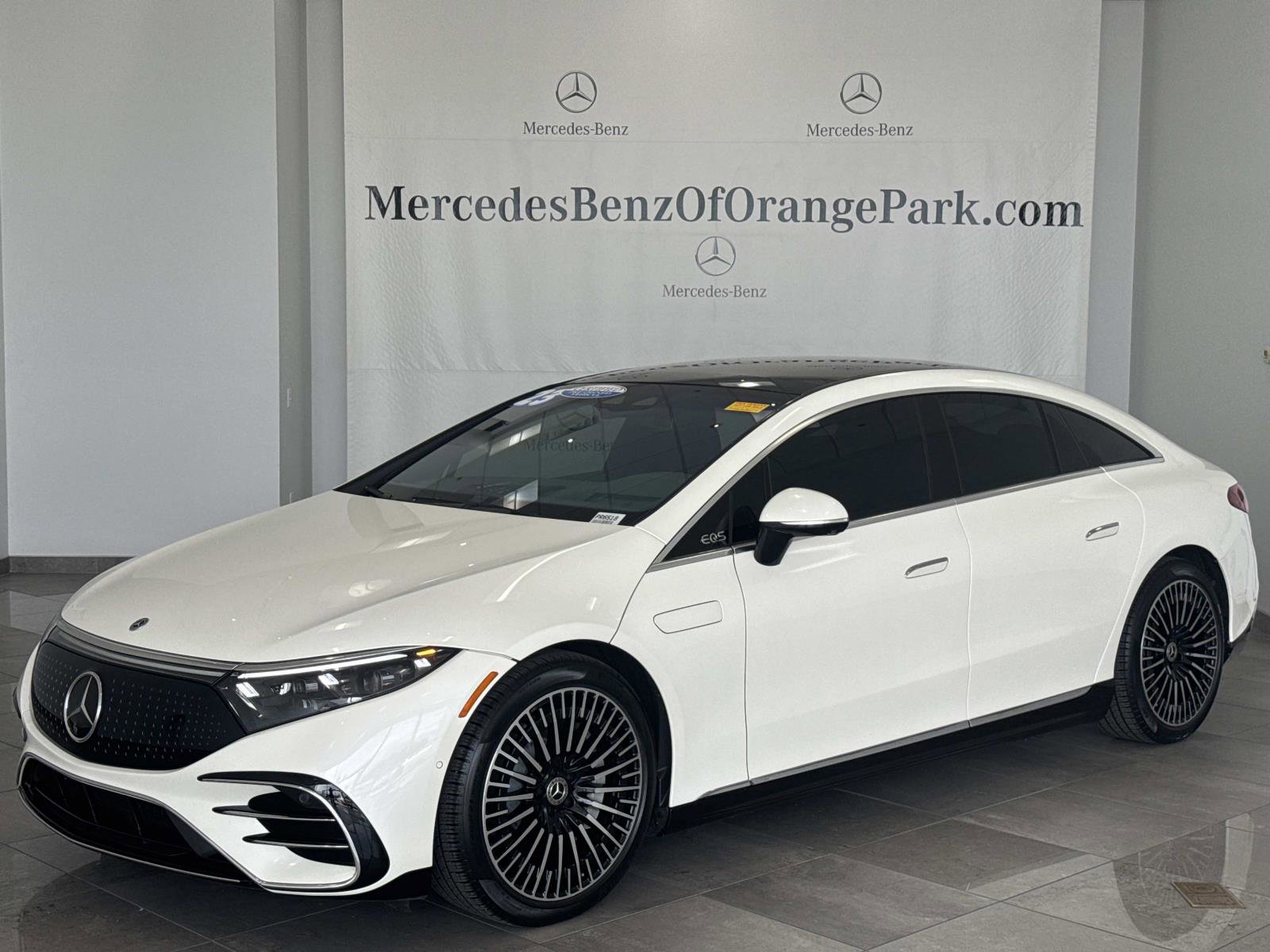 Certified 2023 Mercedes-Benz EQS 580 4MATIC Sedan image 1