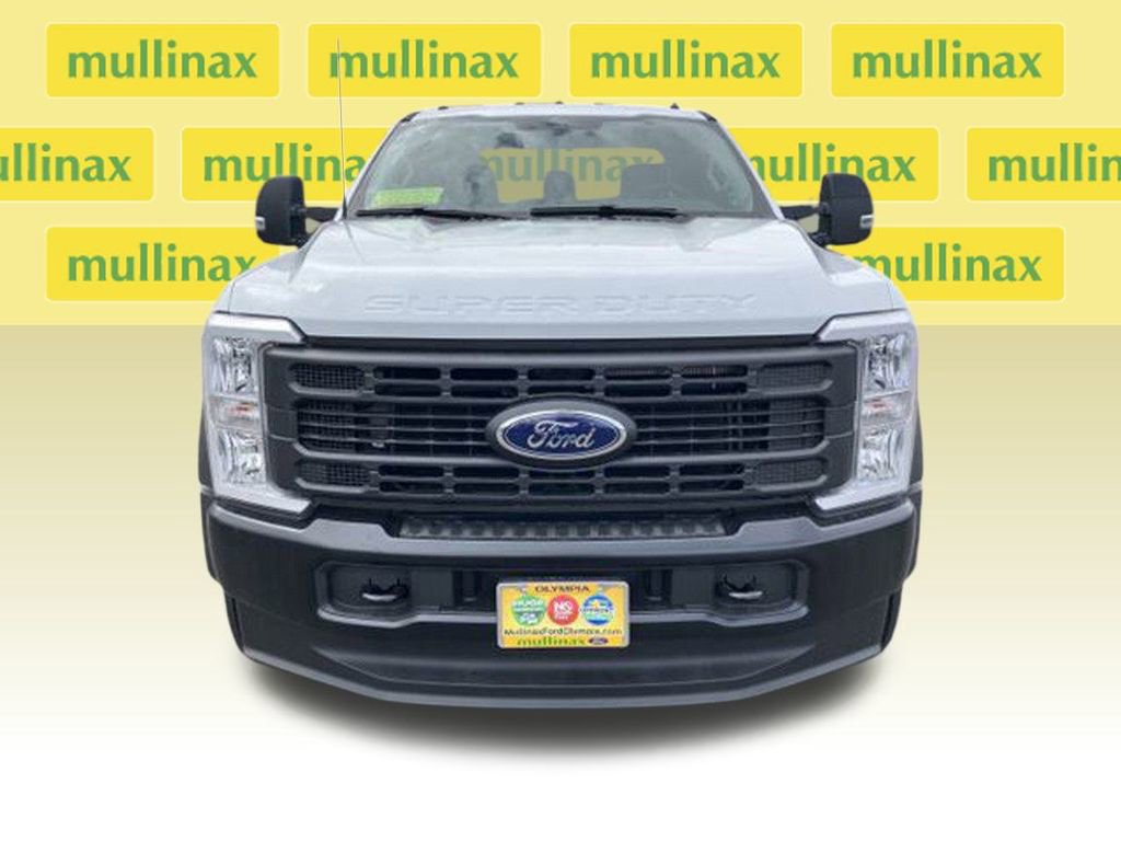 New 2025 Ford F550 4x4 SuperCab Super Duty image 16