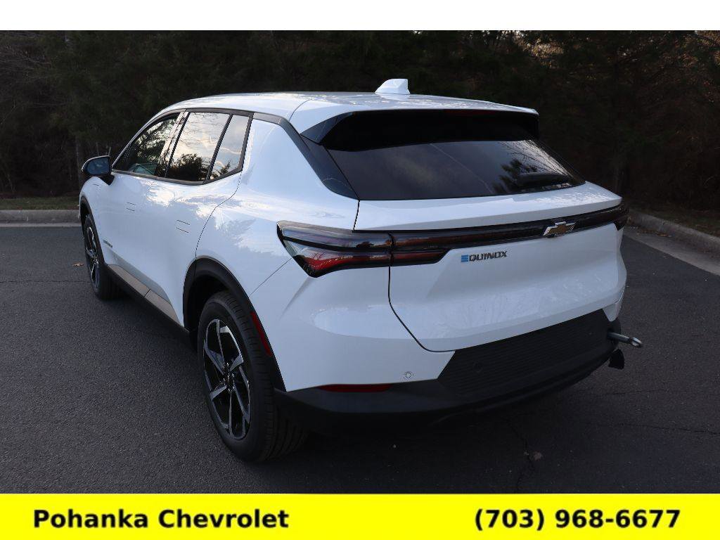 New 2026 Chevrolet Equinox EV LT w/ Comfort Package FWD image 5