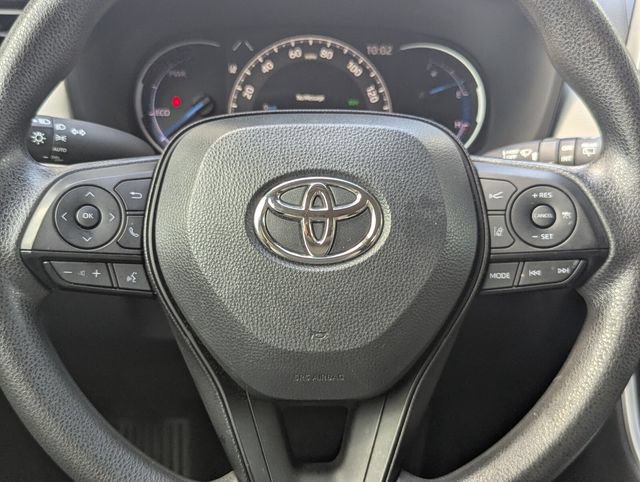 Used 2024 Toyota RAV4 XLE AWD/4WD image 17