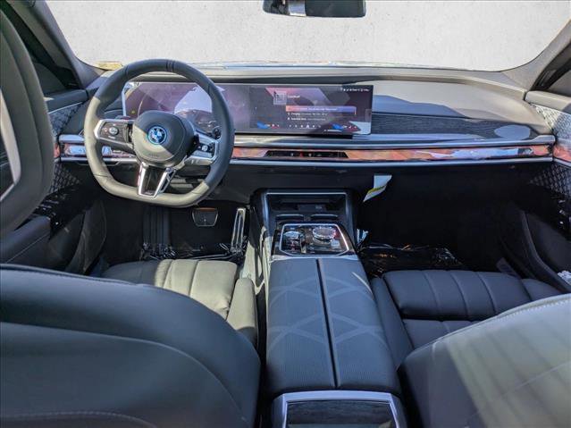 New 2026 BMW i7 xDrive60 w/ Executive Package image 15