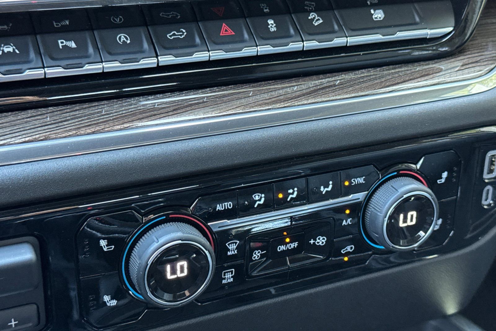 Certified 2025 Chevrolet Silverado 1500 RST w/ Convenience Package II image 22