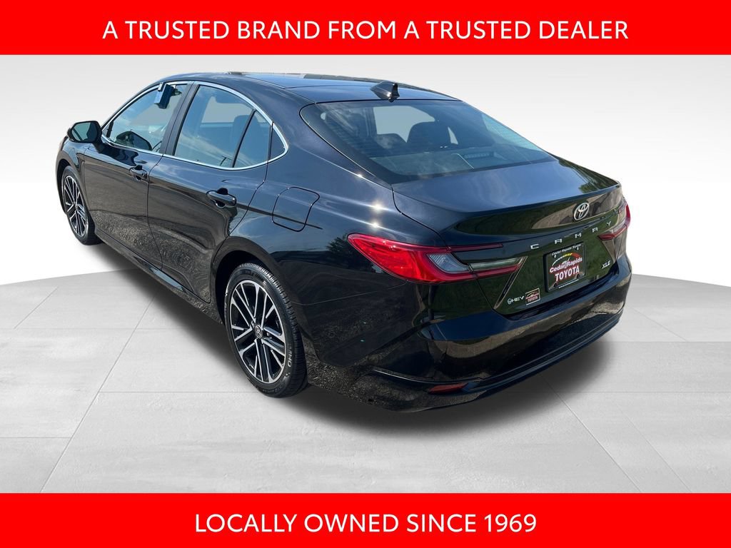 Certified 2025 Toyota Camry XLE FWD image 4