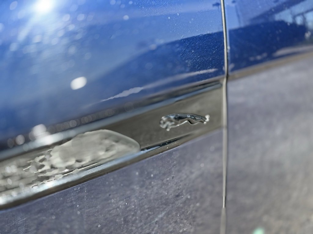 Certified 2024 Jaguar XF R-Dynamic SE image 10