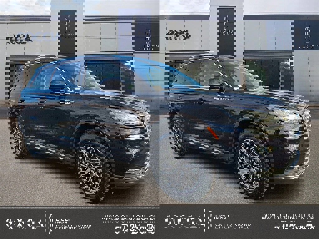 Certified 2022 Lincoln Corsair AWD w/ Equipment Group 101A image 3