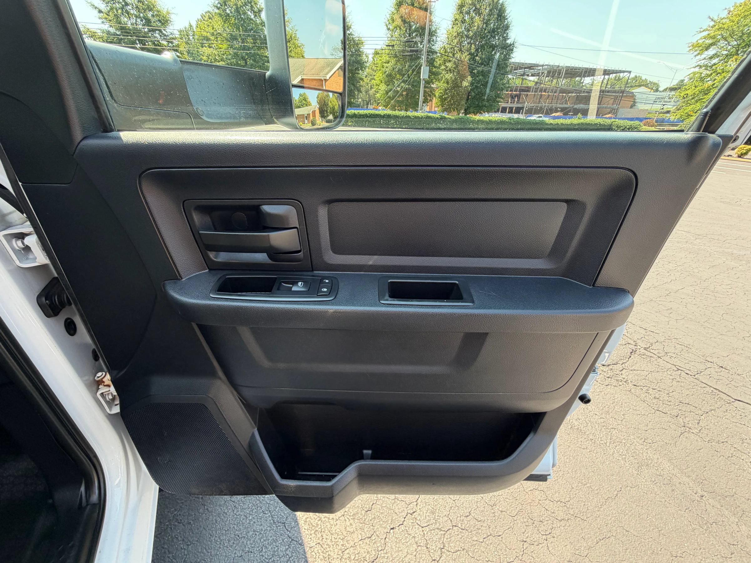 Used 2014 RAM 5500 Tradesman w/ Ambulance Prep Group AWD/4WD image 24