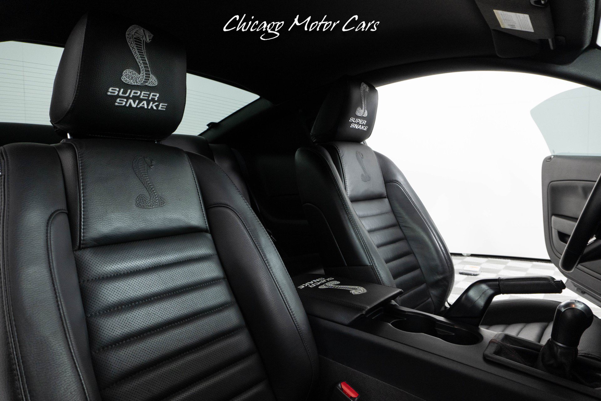 Used 2007 Ford Mustang Shelby GT500 RWD image 45