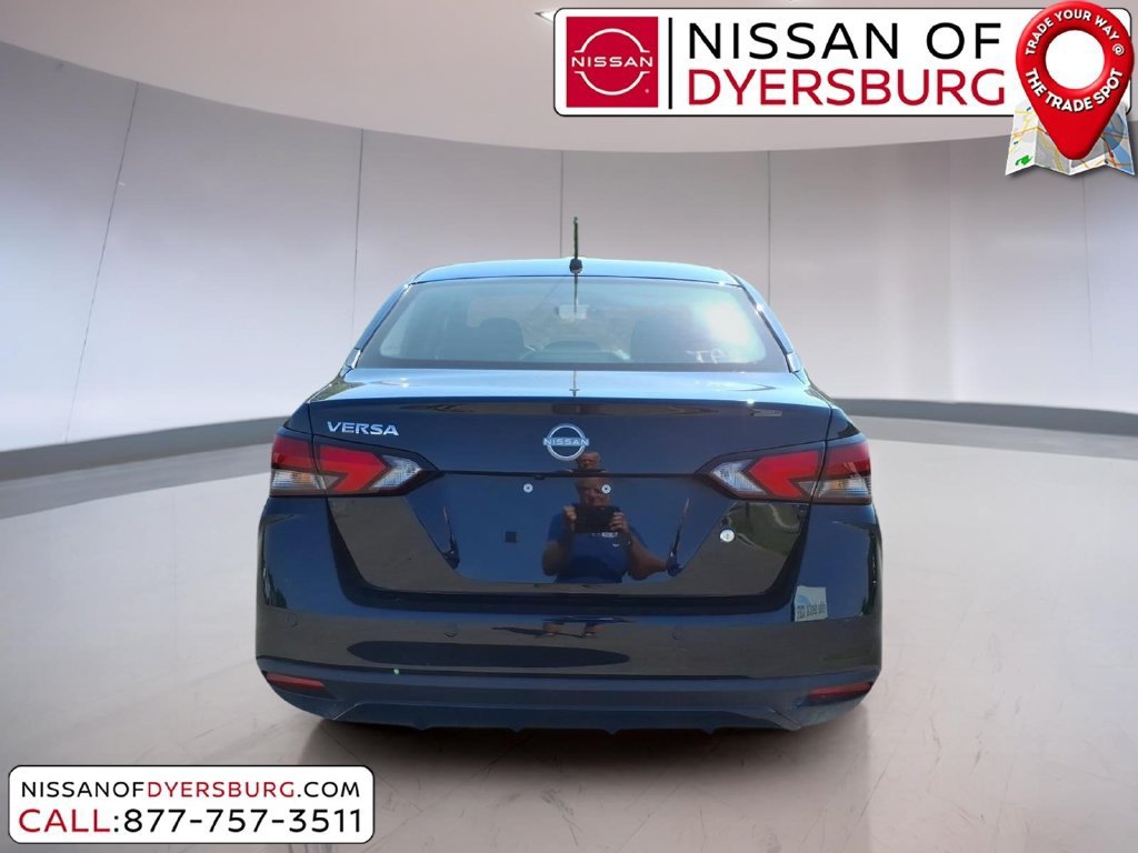 Used 2025 Nissan Versa S w/ S Plus Package FWD image 4