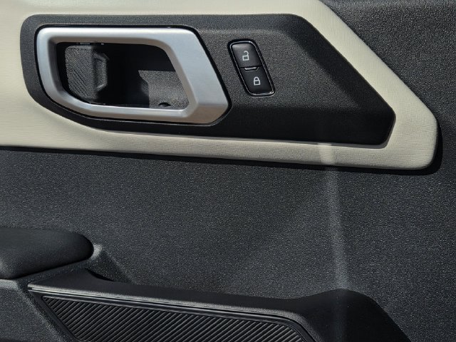 New 2026 Ford Bronco Outer Banks w/ Sasquatch Package AWD/4WD image 14