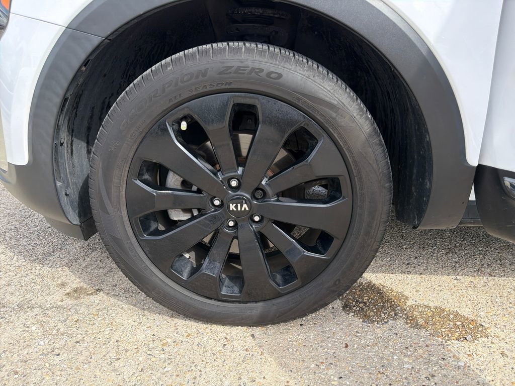 Used 2021 Kia Telluride EX w/ EX Premium Package image 30