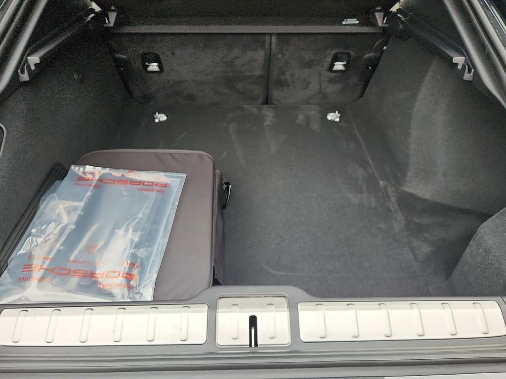 New 2026 Porsche Panamera 4 image 24