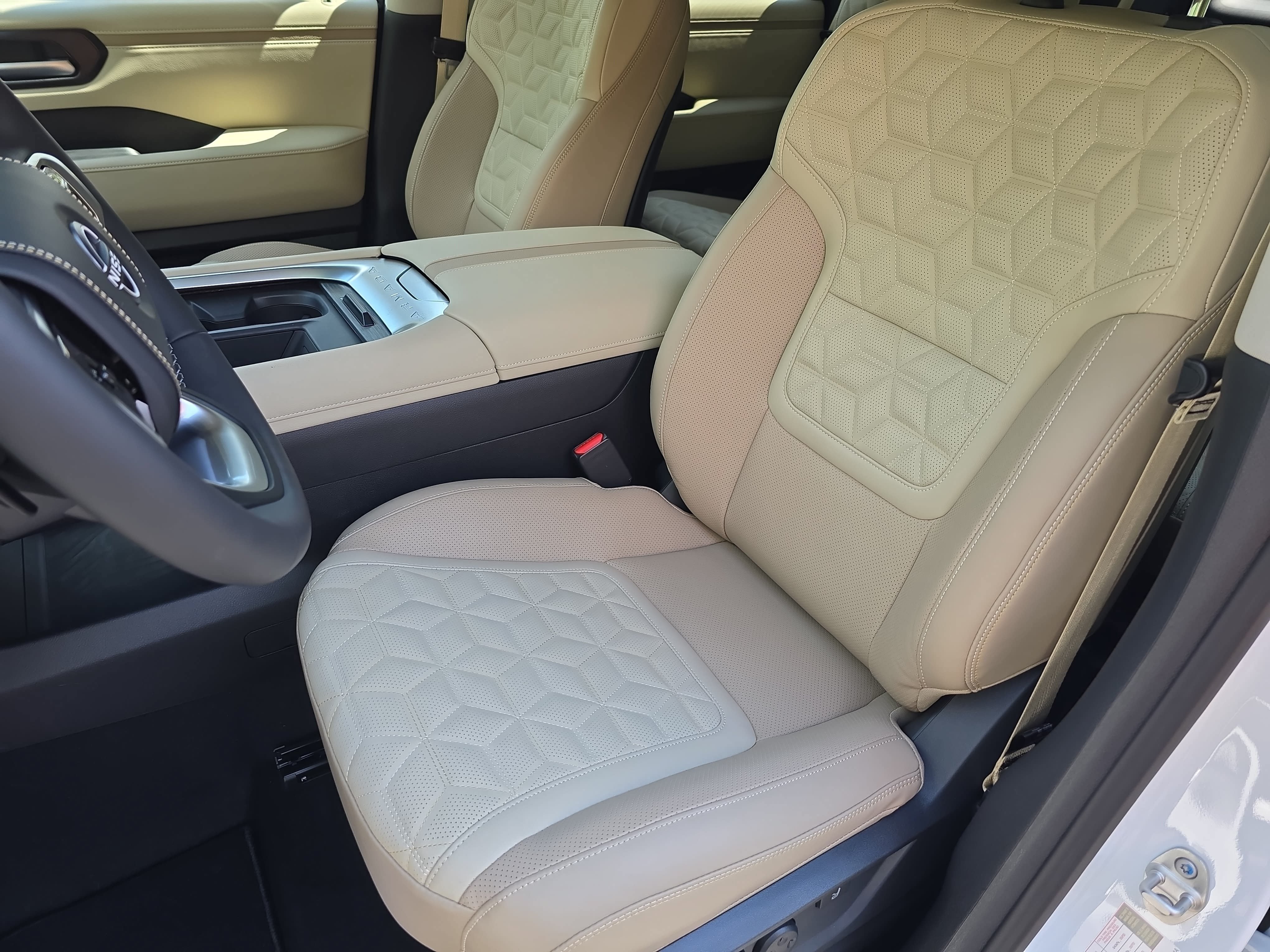 New 2026 Nissan Armada Platinum Reserve AWD/4WD image 16