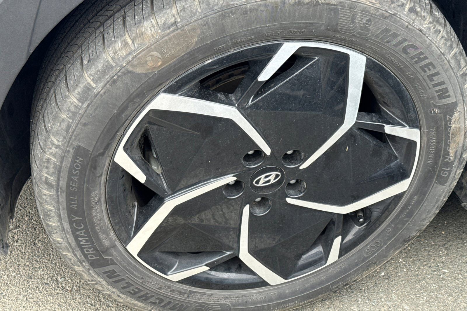 Certified 2024 Hyundai Ioniq 5 SEL RWD image 4