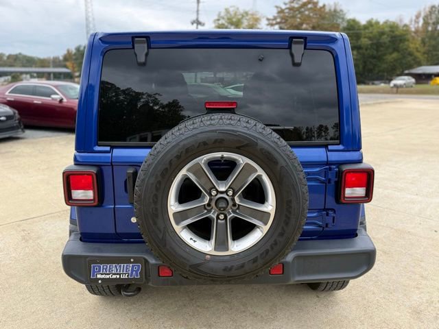 Used 2018 Jeep Wrangler Unlimited Sahara image 4