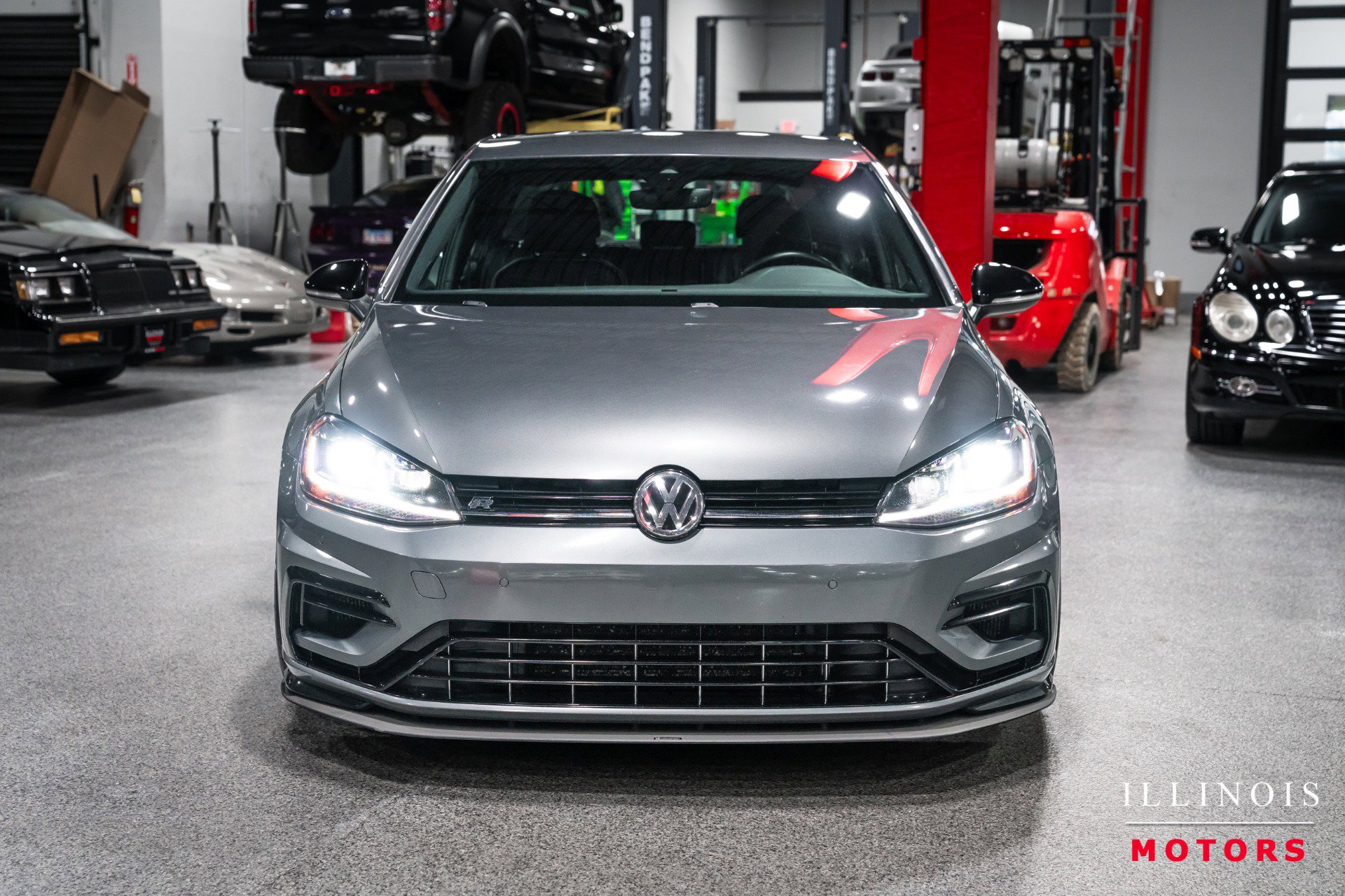 Used 2019 Volkswagen Golf 4-Door image 8