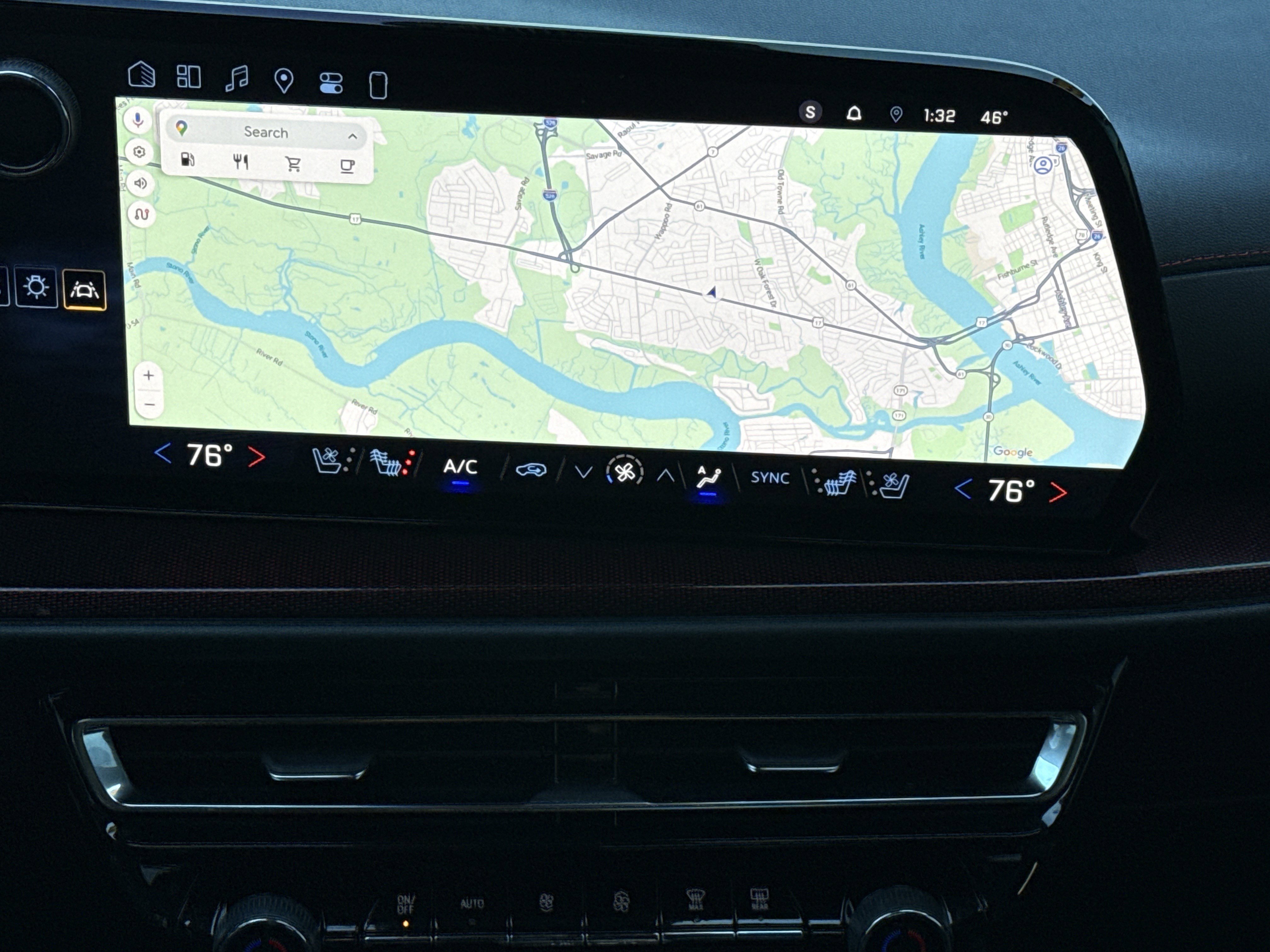 Certified 2024 Chevrolet Traverse RS image 35