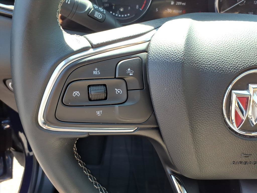 Used 2023 Buick Encore GX Select FWD image 28