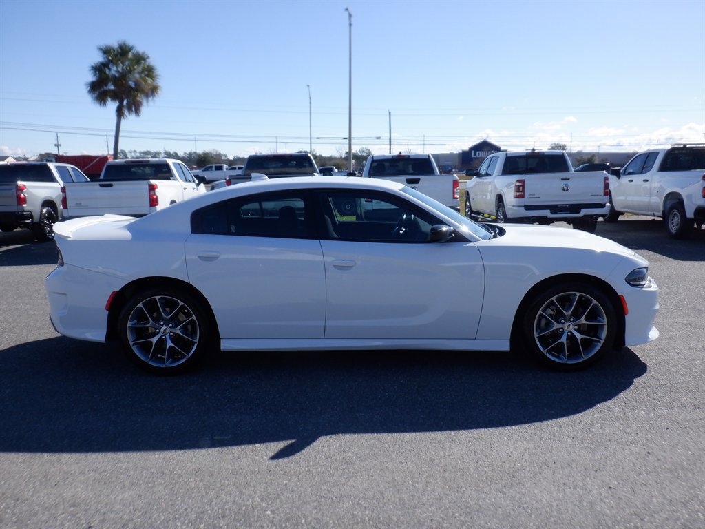 Used 2023 Dodge Charger GT image 3