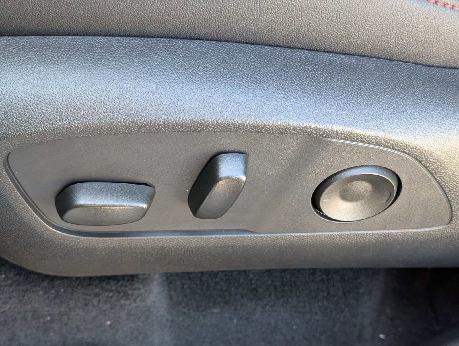 New 2026 Chevrolet Traverse Z71 image 19