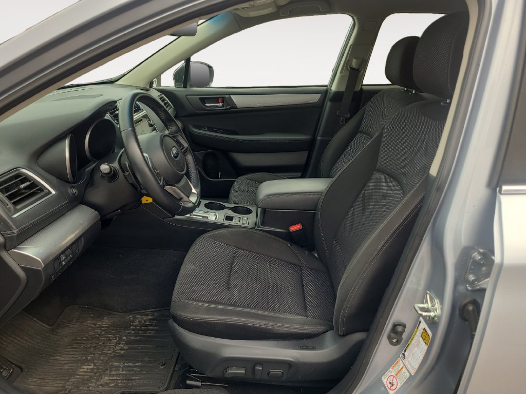 Used 2018 Subaru Outback 2.5i Premium AWD/4WD image 9