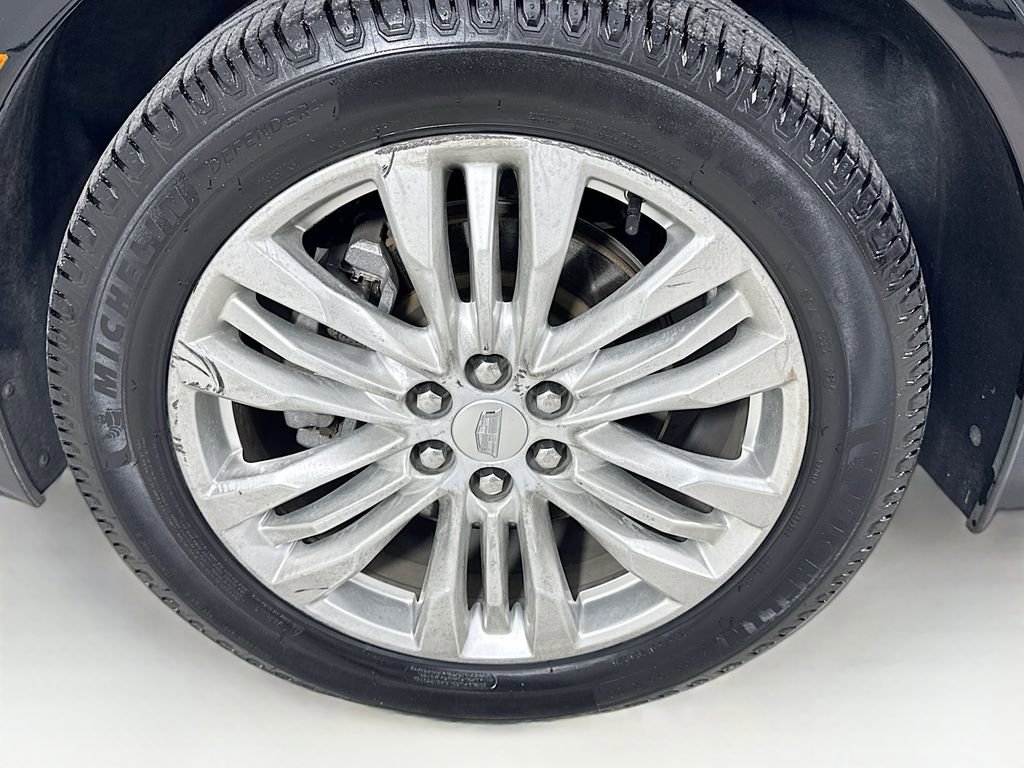 Used 2018 Cadillac XT5 Premium Luxury w/ Driver Assist Package FWD image 43