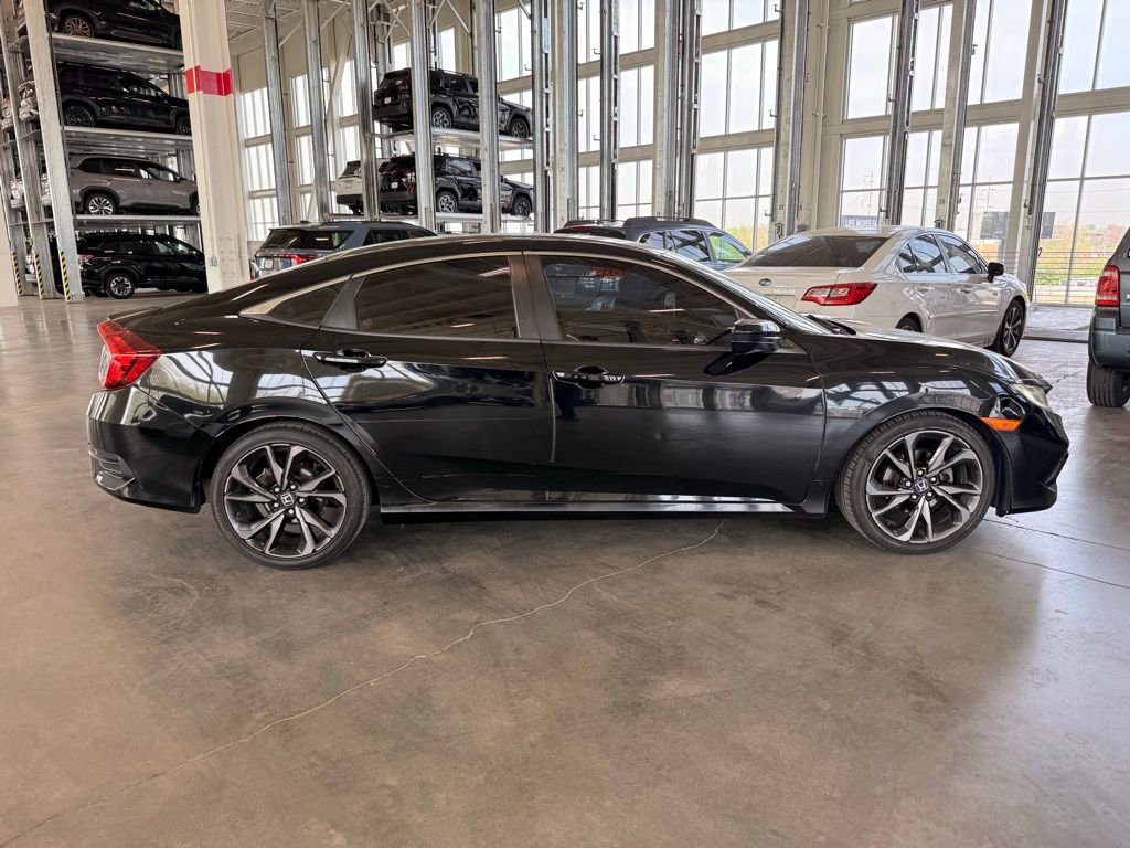 Used 2019 Honda Civic Sport image 3