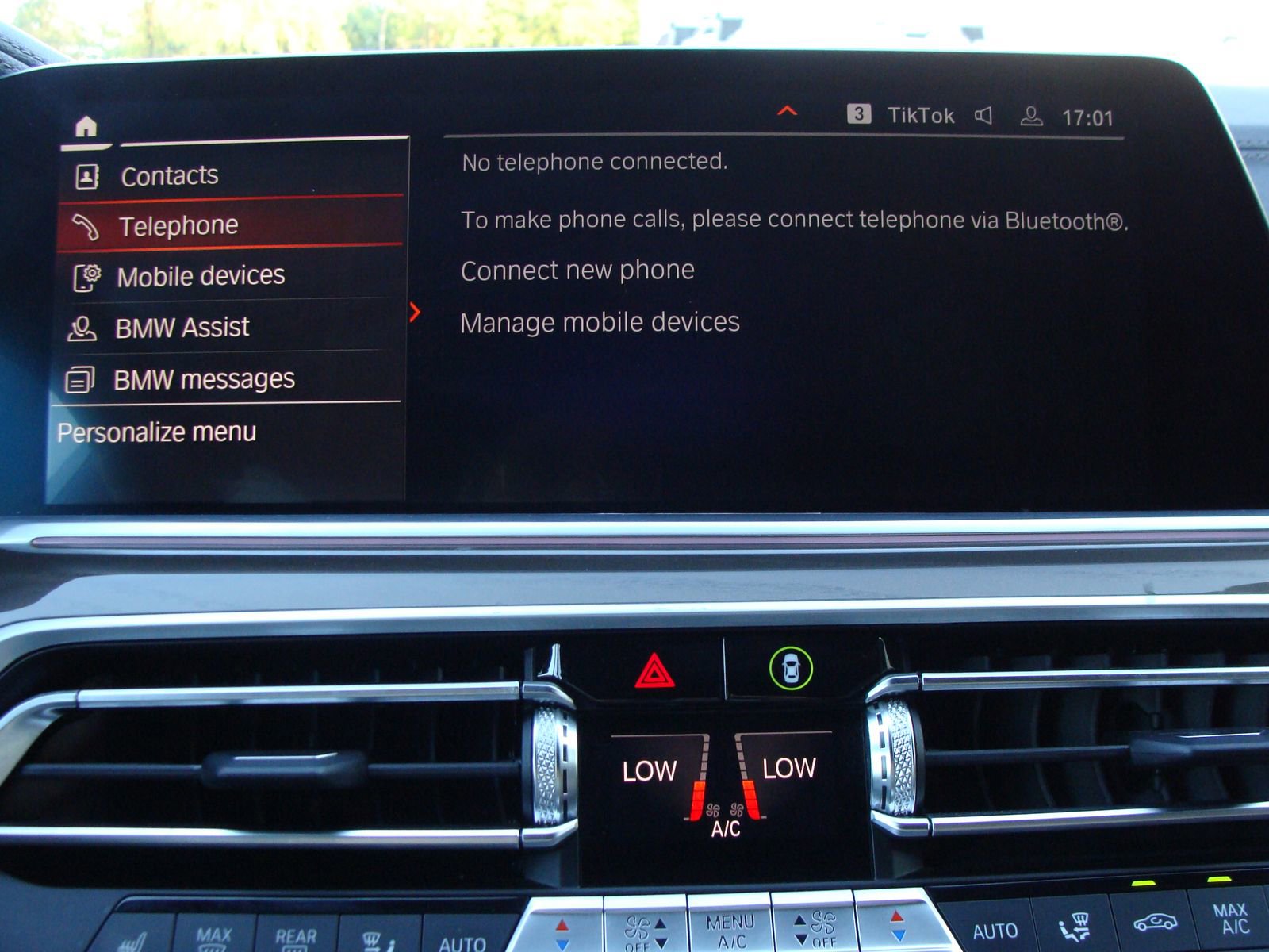 Used 2022 BMW X5 xDrive40i w/ Premium Package image 18