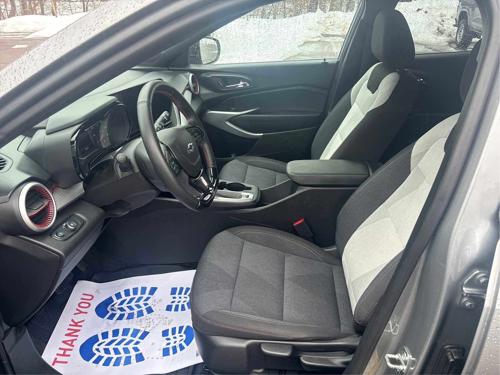 Certified 2024 Chevrolet Trax RS w/ Driver Confidence Package image 10