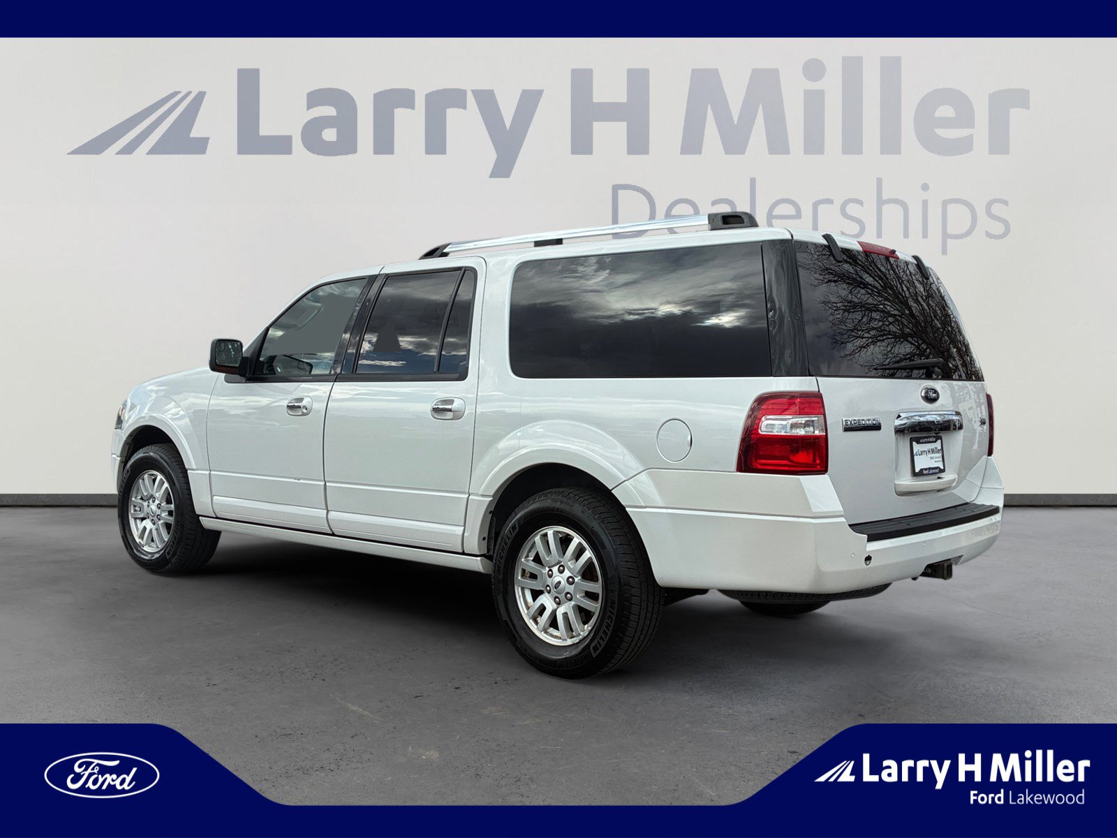 Used 2013 Ford Expedition EL Limited image 3