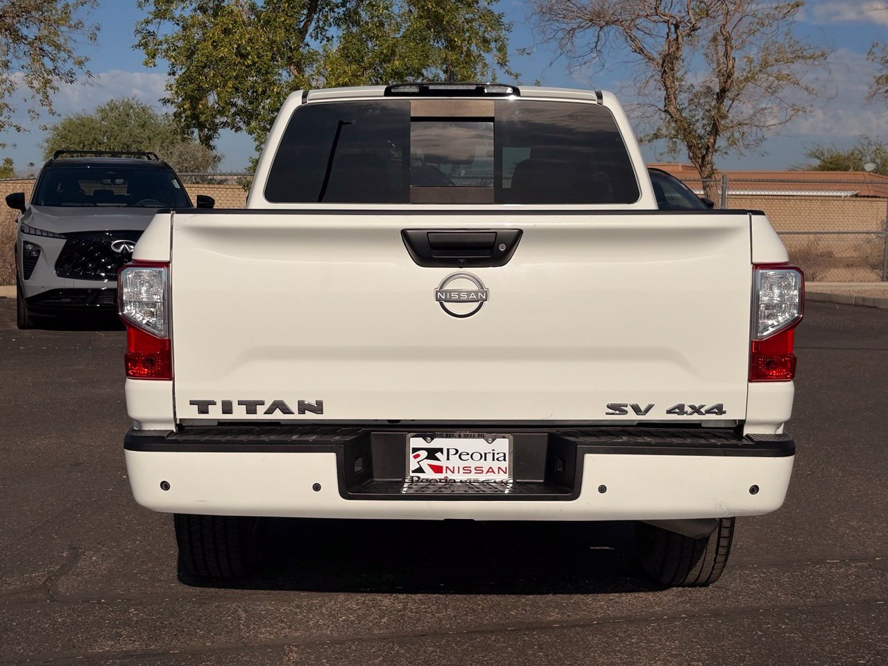 Certified 2023 Nissan Titan SV AWD/4WD image 5