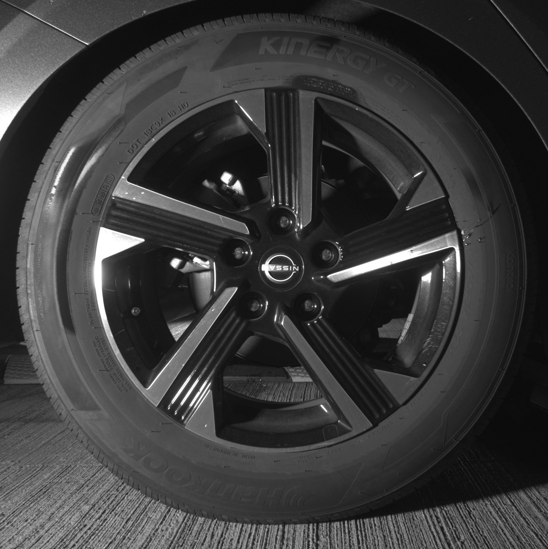 Used 2025 Nissan Sentra SV image 15