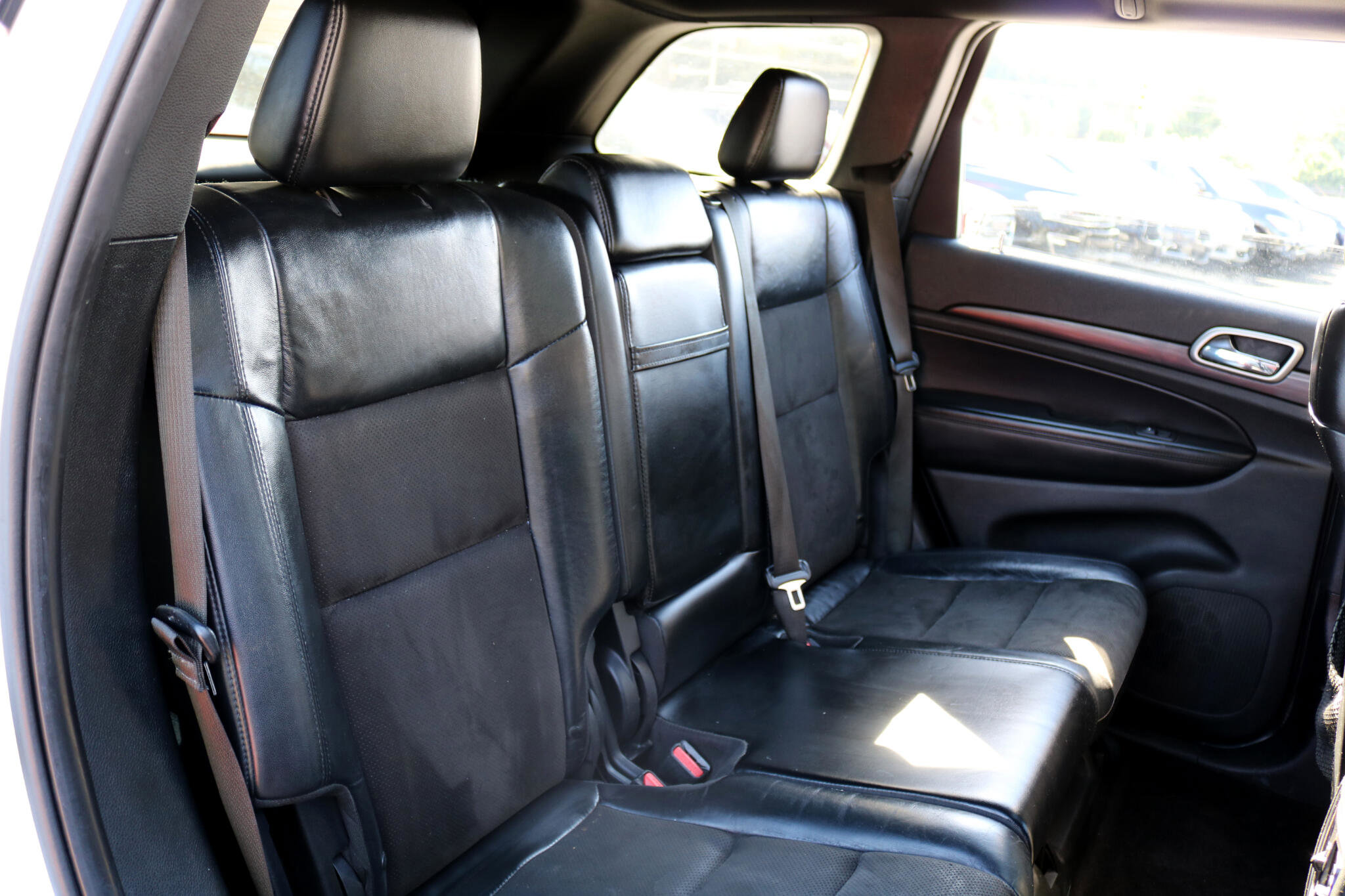 Used 2019 Jeep Grand Cherokee Altitude image 43