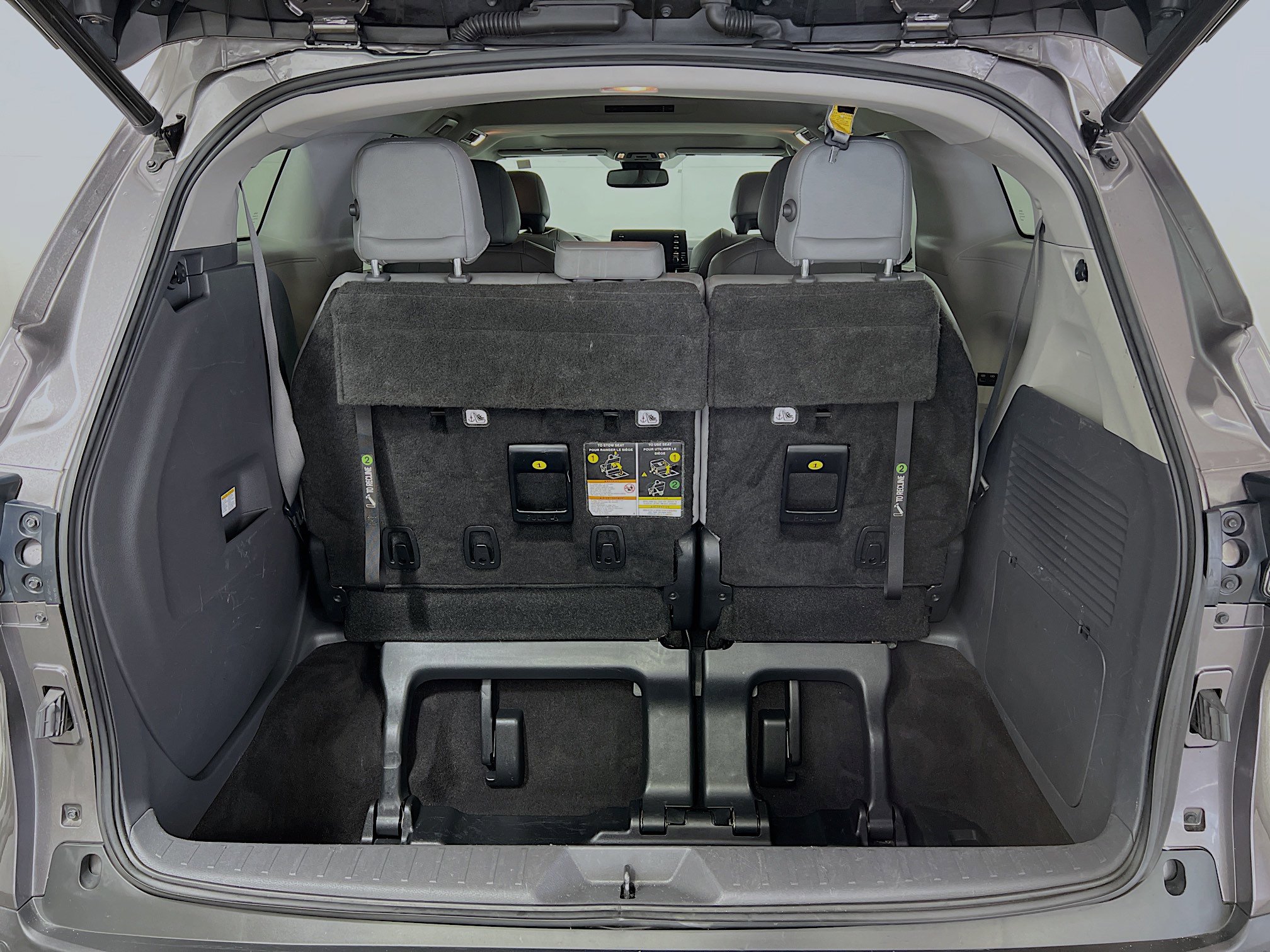 Used 2021 Toyota Sienna XLE w/ XLE Plus Package AWD/4WD image 23