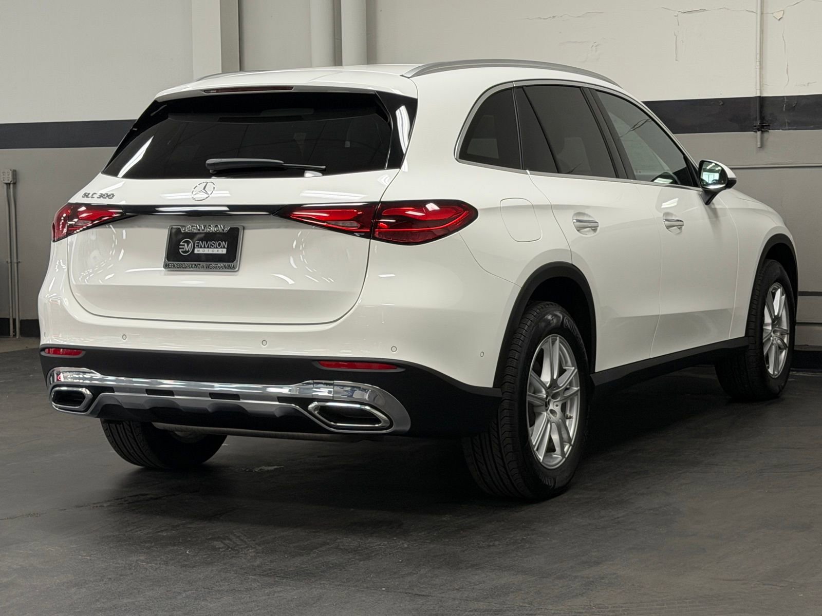 Used 2025 Mercedes-Benz GLC 300 image 12